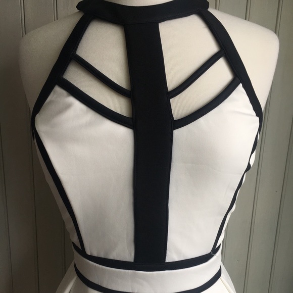 NWT Xenia Boutique Halter Dress - Picture 2 of 7